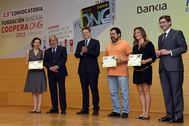 Bancaja apoya a la Fundación ANAR