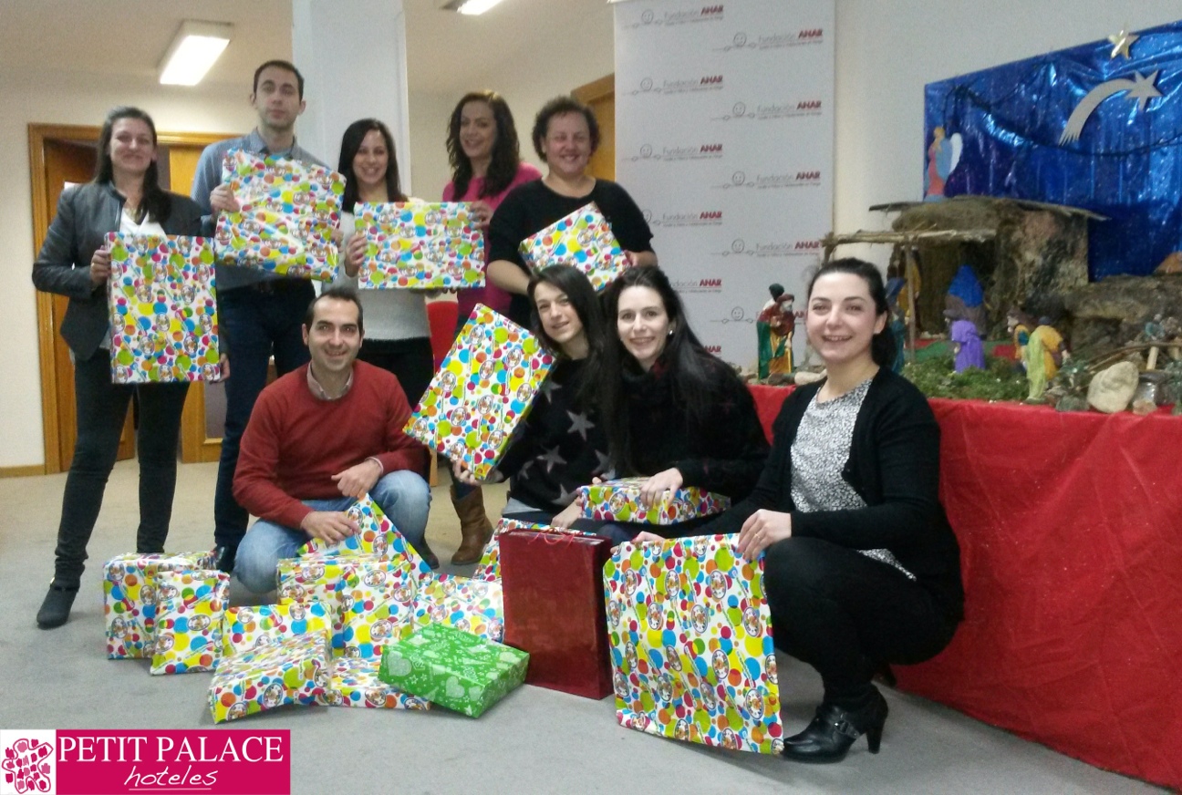 Petit Palace Hoteles con los niños y niñas de los Hogares ANAR