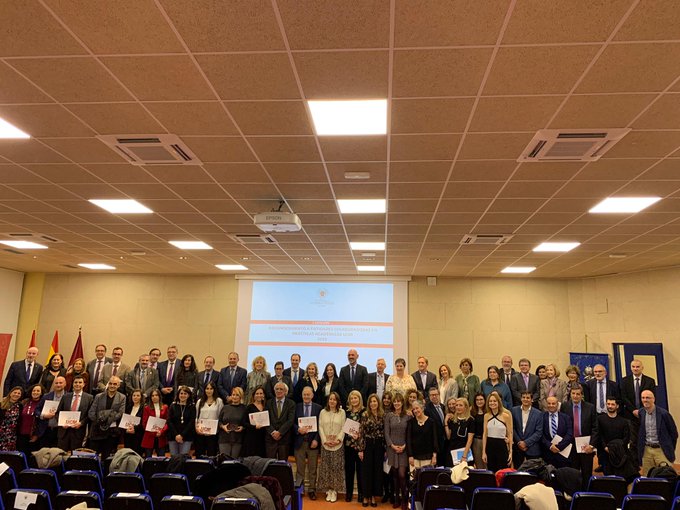 La Fundación ANAR recibe el premio a mejor entidad de prácticas de  psicología de la Universidad Complutense de Madrid