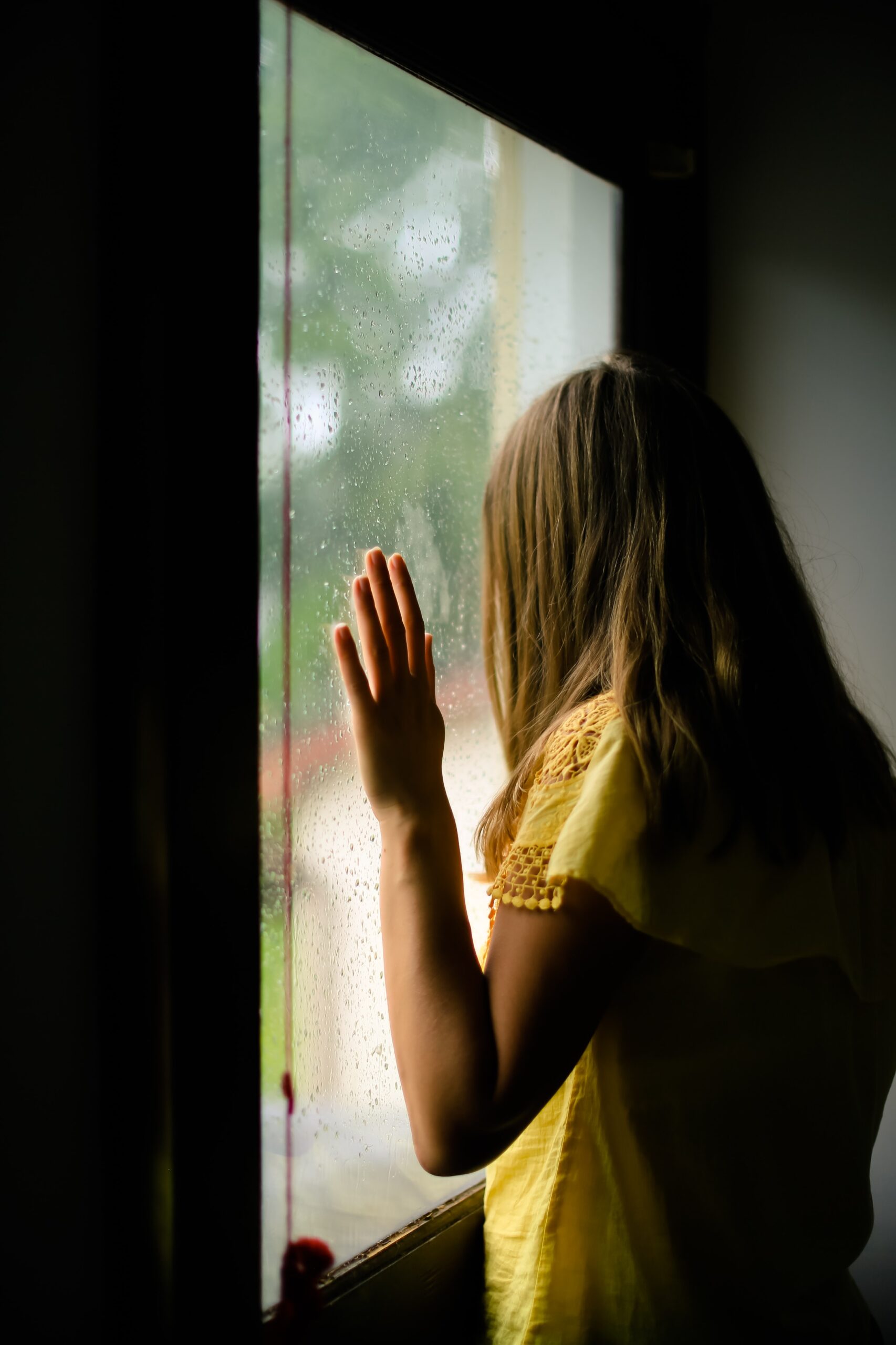 La Fundación ANAR prevé que el 76,7% de los niños/as y adolescentes que se pusieron en contacto con ANAR durante el confinamiento tendrán problemas psicológicos durante la desescalada