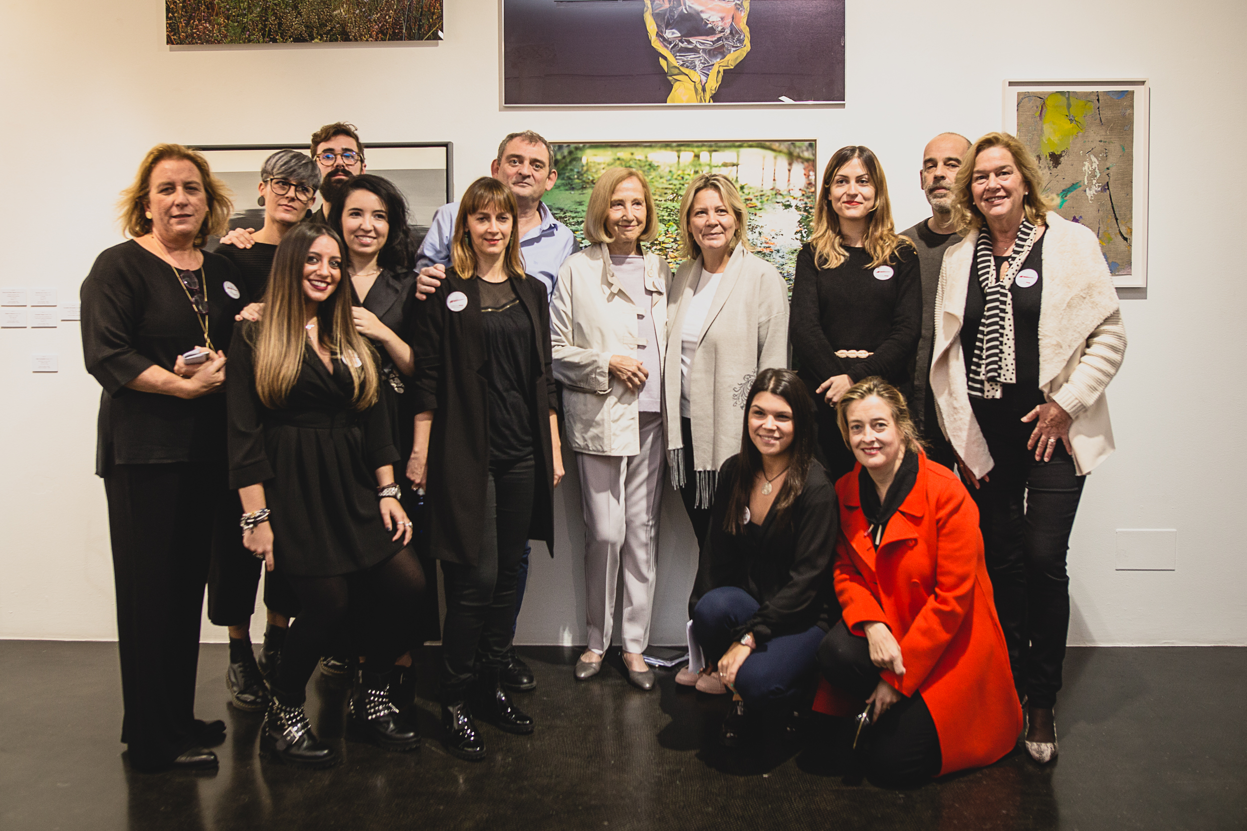 Las obras de 25 reconocidos artistas salen a subasta en una puja benéfica para prevenir la violencia contra niños y niñas