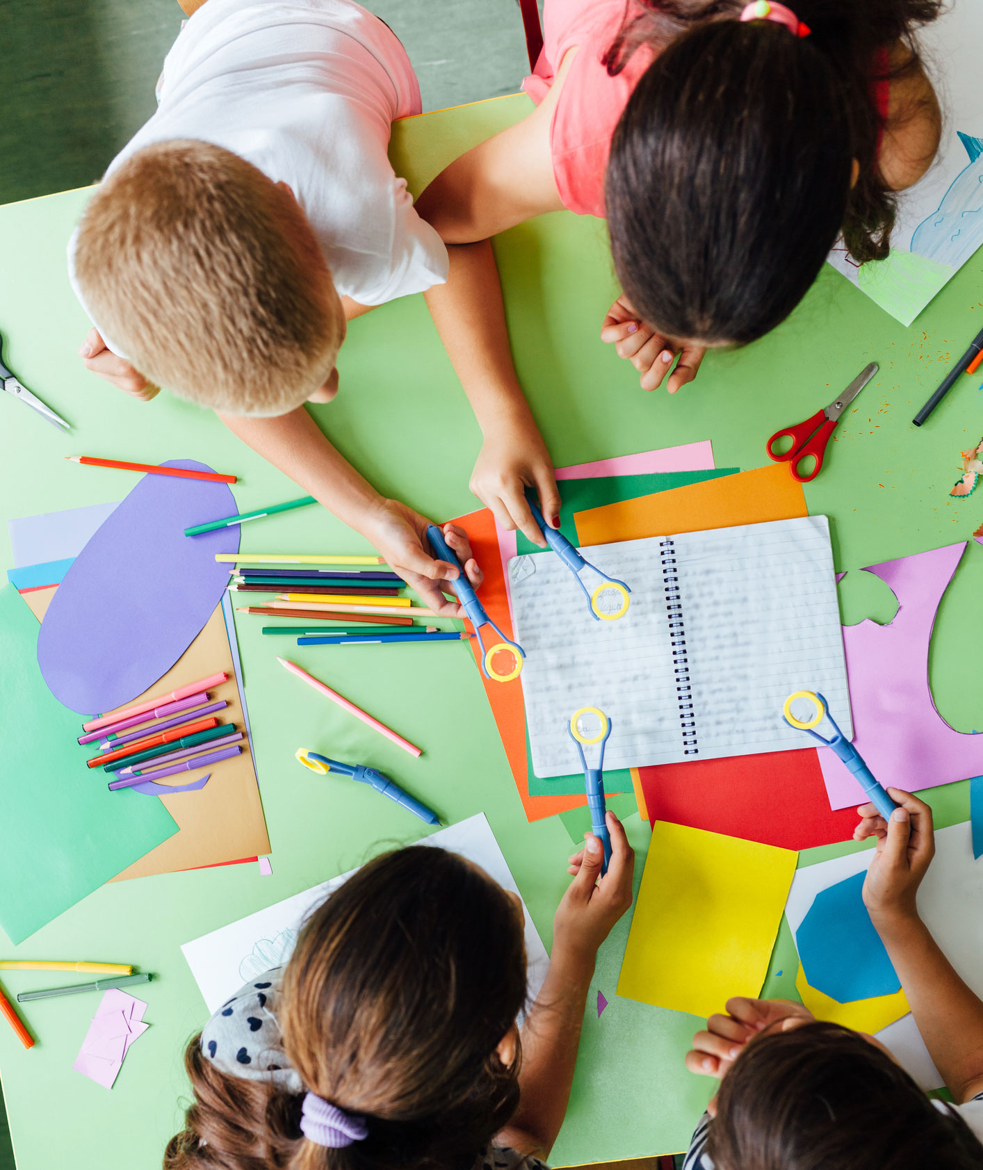 La Comunidad de Madrid impulsa el programa Buentrato de Fundación ANAR para mejorar la convivencia en los institutos madrileños