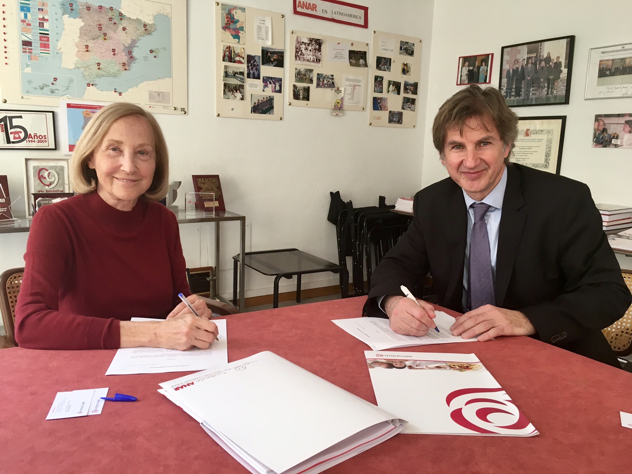 ANAR y Serunion juntas contra el bullying en los comedores escolares