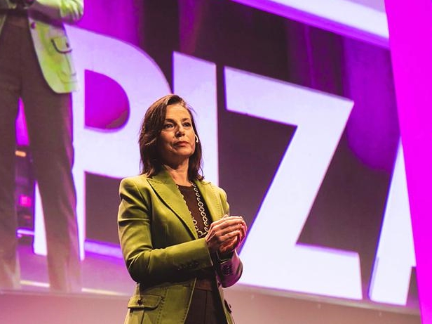 Comunidad Valenciana: ANAR beneficiaria de la Jornada “Escuchar para Enseñar” de La Pizarra Formación