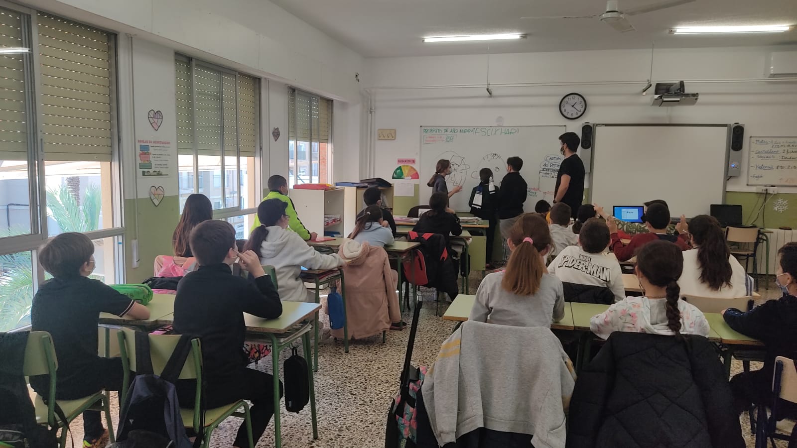 Comienza en Elche un año más el programa ANAR de prevención de la violencia escolar