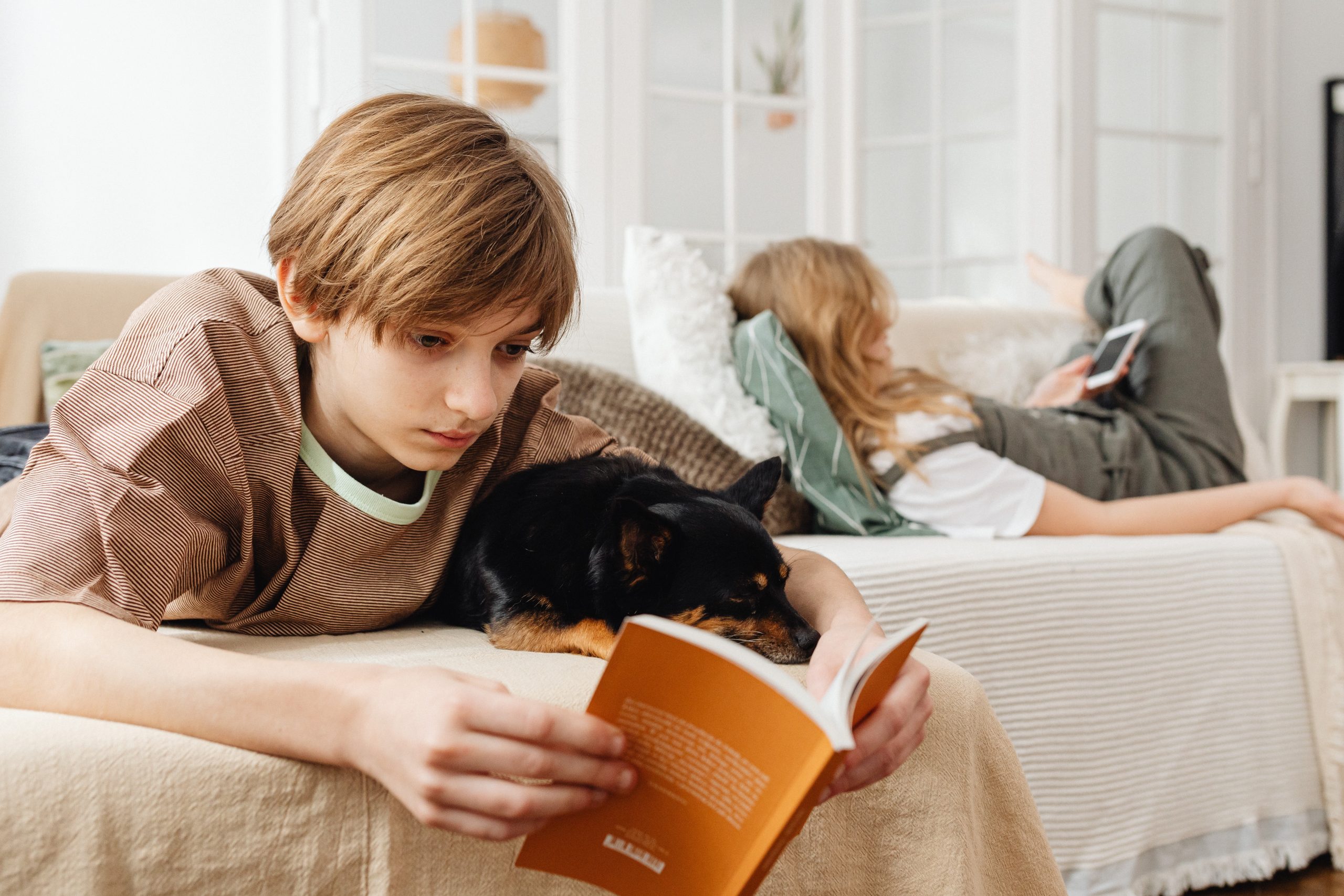 Día del Libro: Beneficios de fomentar la lectura desde niños