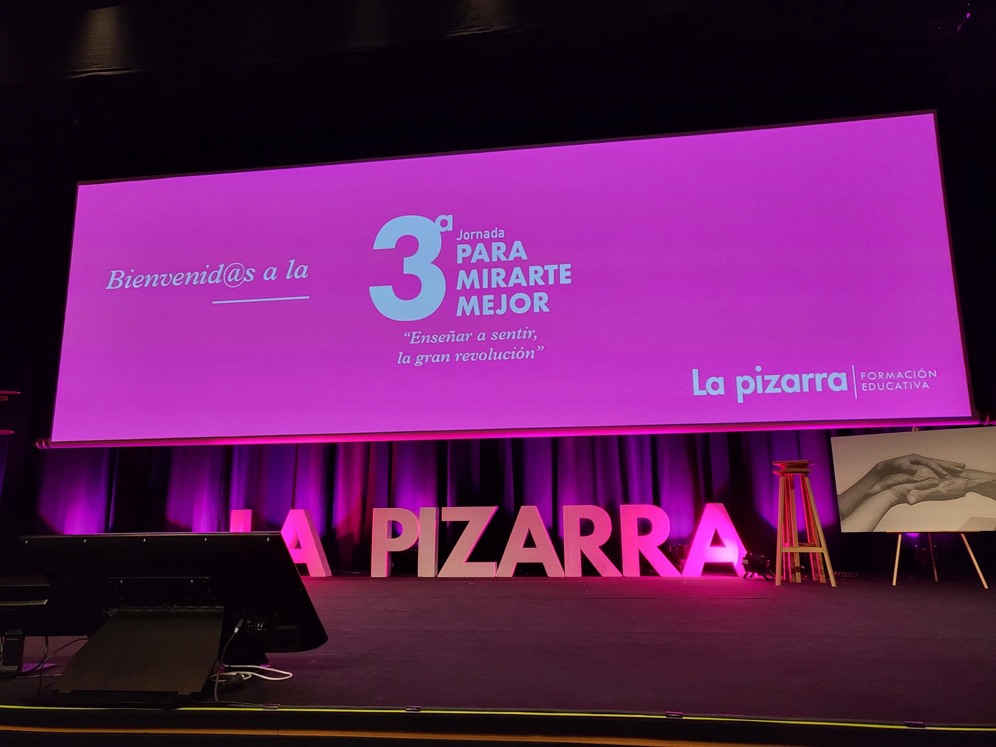 Éxito de la jornada “Para Mirarte mejor” organizada por La Pizarra Formación en Valencia